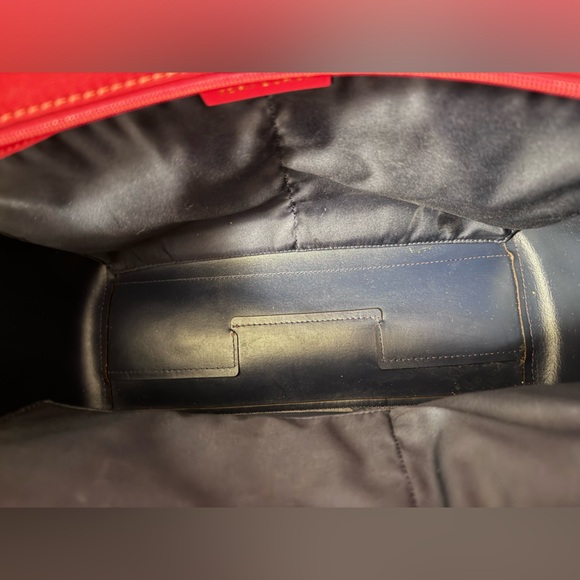 Authentic Tory Burch Red Parker - Picture 3 of 17